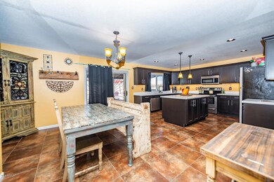 Kitchen 1