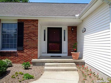 Exterior Front. Welcome to 6 Valley Park Circle! P