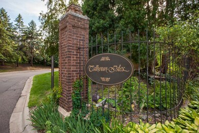 Welcome to Calhoun Isles!