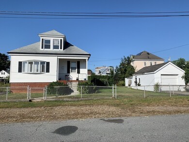 19 Columbus St, South Dartmouth, MA 02748 - photo 3