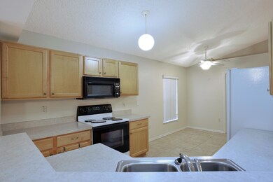 2133 Spring Creek Cir NE, Palm Bay, FL 32905 - photo 3