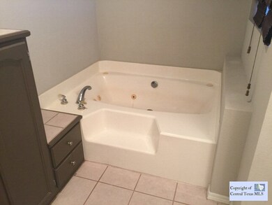 109 Elm Hill Ct, San Marcos, TX 78666 - photo 7