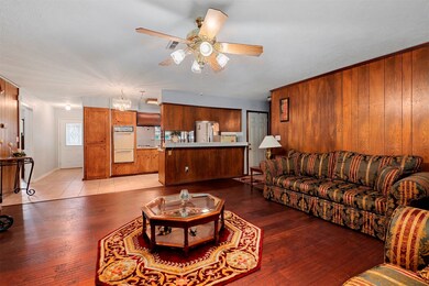 9739 Rambling Trail, Houston, TX 77089 - photo 4