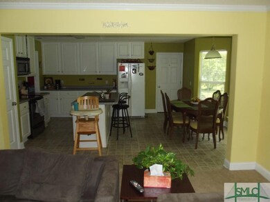 Kitchen/Breakfast Area