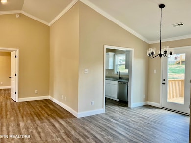 104 Meadow Ln, Vonore, TN 37885 - photo 7