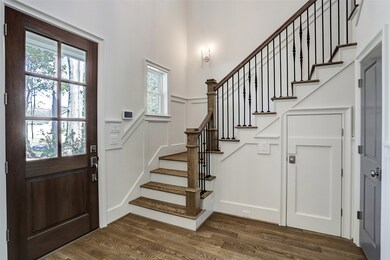 1707 Cheshire Ln, Houston, TX 77018 - photo 2