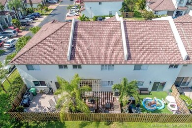 11541 NW 51st Ln, Doral, FL 33178 - photo 4