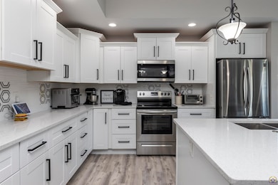 4116 SW Stonybrook Dr, Topeka, KS 66610 - photo 4