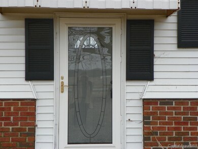 1639 Sandusky Rd, Jacksonville, IL 62650 - photo 5