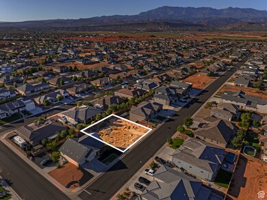 Aerial view of property's location with property boundaries highlighted and mountains