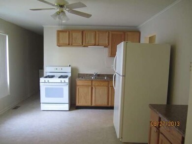 1828 Jethro Ave, Zion, IL 60099 - photo 4