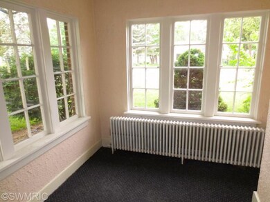 1301 Hickory St, Niles, MI 49120 - photo 3