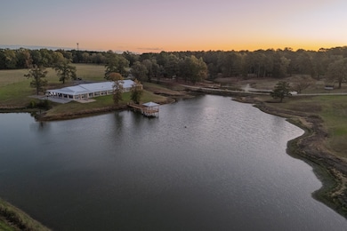 401 Leather Shop Rd, Karnack, TX 75661 - photo 3