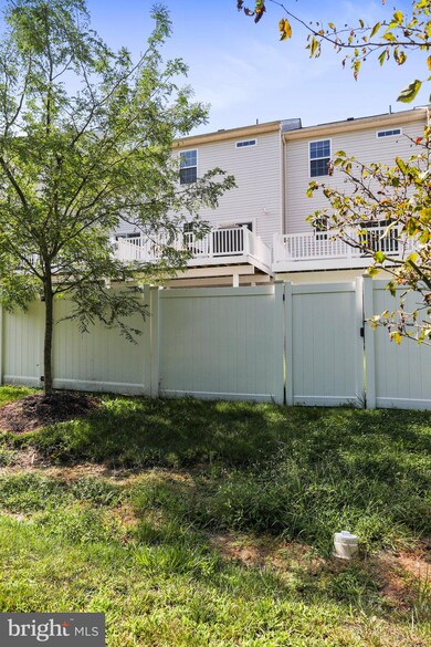 606 Warblers Perch Way, Glen Burnie, MD 21060 - photo 3