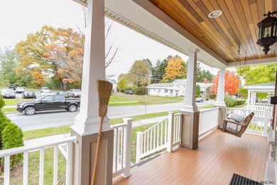 52 Waterbury St, Saratoga Springs, NY 12866 - photo 4