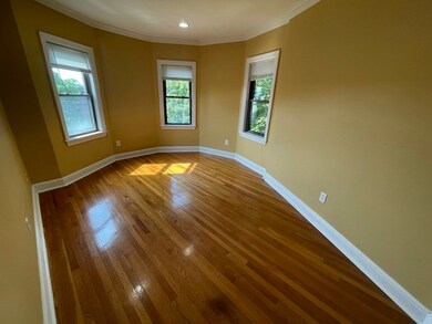 41 Commonwealth Ave unit 9, Chestnut Hill, MA 02467 - photo 4