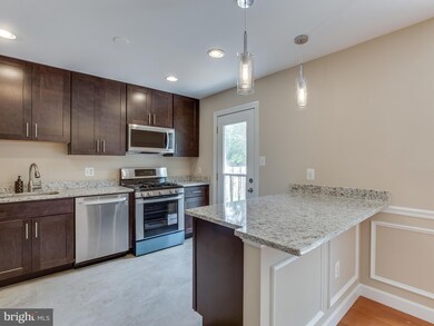 7509 Bedford Rd, Manassas, VA 20109 - photo 5