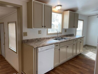 2906 Sagittarius Ln, Granbury, TX 76049 - photo 7