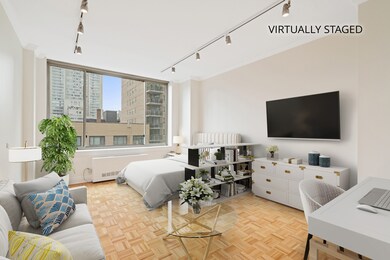 Wellington Tower unit 7G, New York, NY 10028 - photo 3