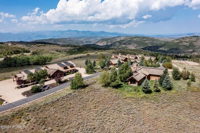 58_Aerial-View_high_3747310