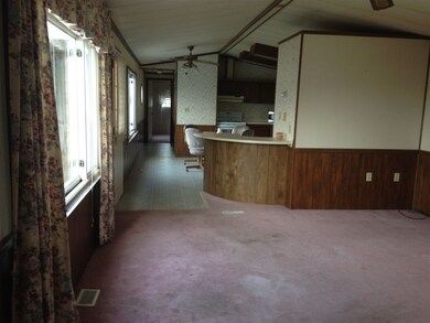 54 Silver St, Seabrook, NH 03874 - photo 6