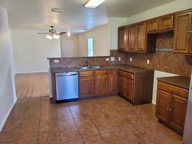 3503 Avalon Castle Dr, Spring, TX 77386 - photo 7