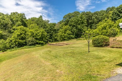 44 Yale St, Gardner, MA 01440 - photo 3