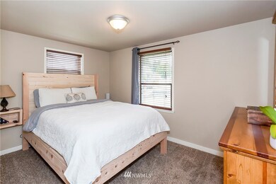 1111 Dibb St, Bremerton, WA 98310 - photo 6
