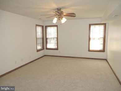 43974 White Cedar Ln, California, MD 20619 - photo 5