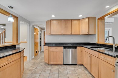 198 South Rd, Bedford, MA 01730 - photo 5