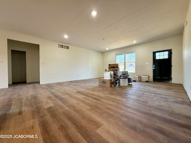 1420 Biscayne Dr, Jefferson City, MO 65109 - photo 3