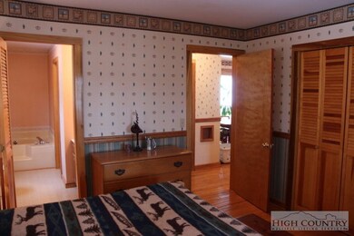 Master Bedroom: Looking to the hallway and master