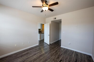 unlisted-address, Orlando, FL 32801 - photo 4