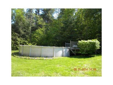 Yard/Garden. Pool & deck