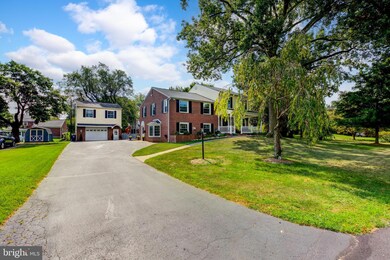 108 Canterbury Dr, Wallingford, PA 19086 - photo 3