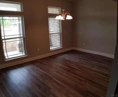 *Different home,same floor plan.Features will vary