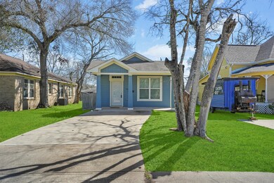 1305 4th St, Rosenberg, TX 77471 - photo 3