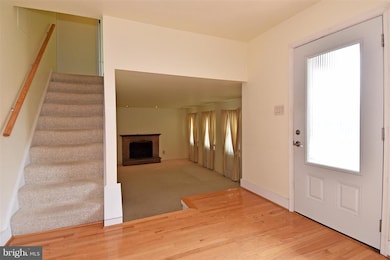 11301 Brandy Hall Ln, North Potomac, MD 20878 - photo 6