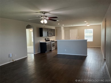 11381 S 240th East Ave, Broken Arrow, OK 74014 - photo 2