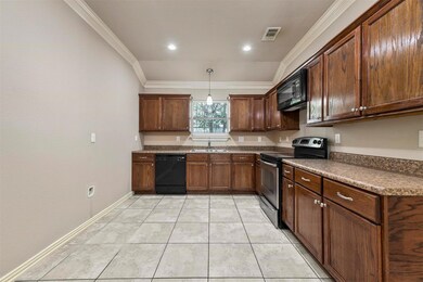 671 Meadow Park Dr, Fort Worth, TX 76108 - photo 7