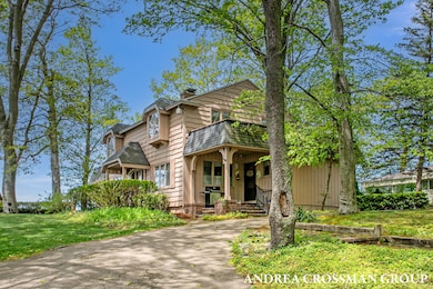 64-web-or-mls-5011-rosabelle-beach-ave