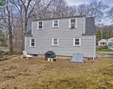 118 Mayfair Dr, Westwood, MA 02090 - photo 4