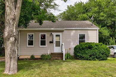 4008 56th St, Des Moines, IA 50310 - photo 2