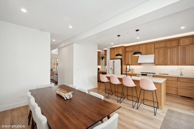 4819 N Bell Ave, Chicago, IL 60625 - photo 5