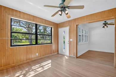 1027 S Palmway, Lake Worth, FL 33460 - photo 7