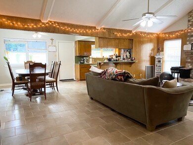 3519 Saratoga Dr, Houston, TX 77088 - photo 3