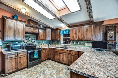 KITCHEN 5