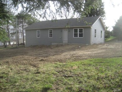 541 E Dannersville Rd, Bath, PA 18014 - photo 5