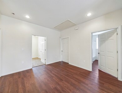 5015 Balkin St, Houston, TX 77021 - photo 7