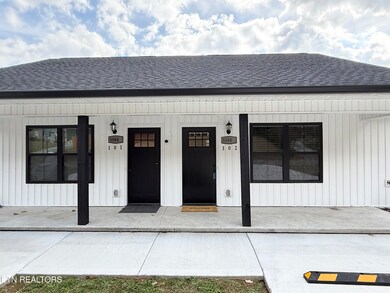 6844 Langston Dr unit 101/102, Knoxville, TN 37918 - photo 2